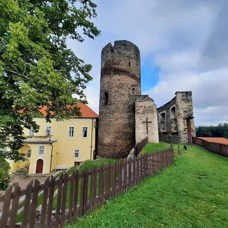 Hradu * Svojanov (Pardubice)
